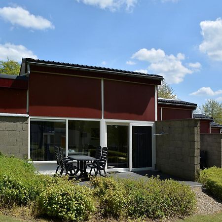 Well-kept bungalow with microwave, 4 km from Valkenburg Villa Walem Exterior photo